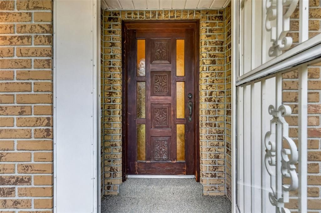 For Sale: $699,000 (4 beds, 2 baths, 1879 Square Feet)