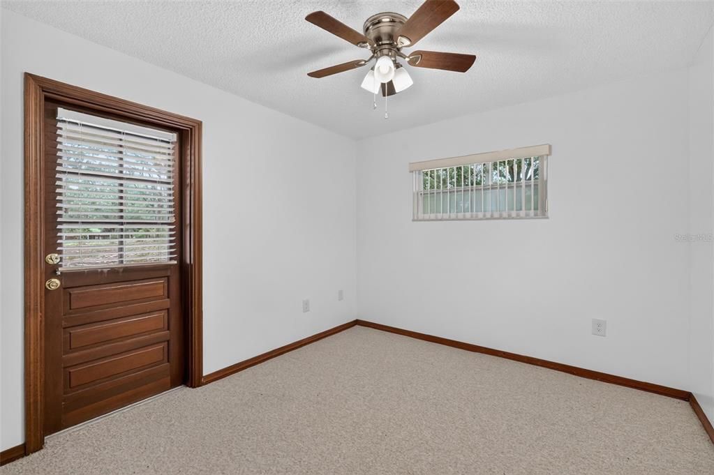 For Sale: $699,000 (4 beds, 2 baths, 1879 Square Feet)
