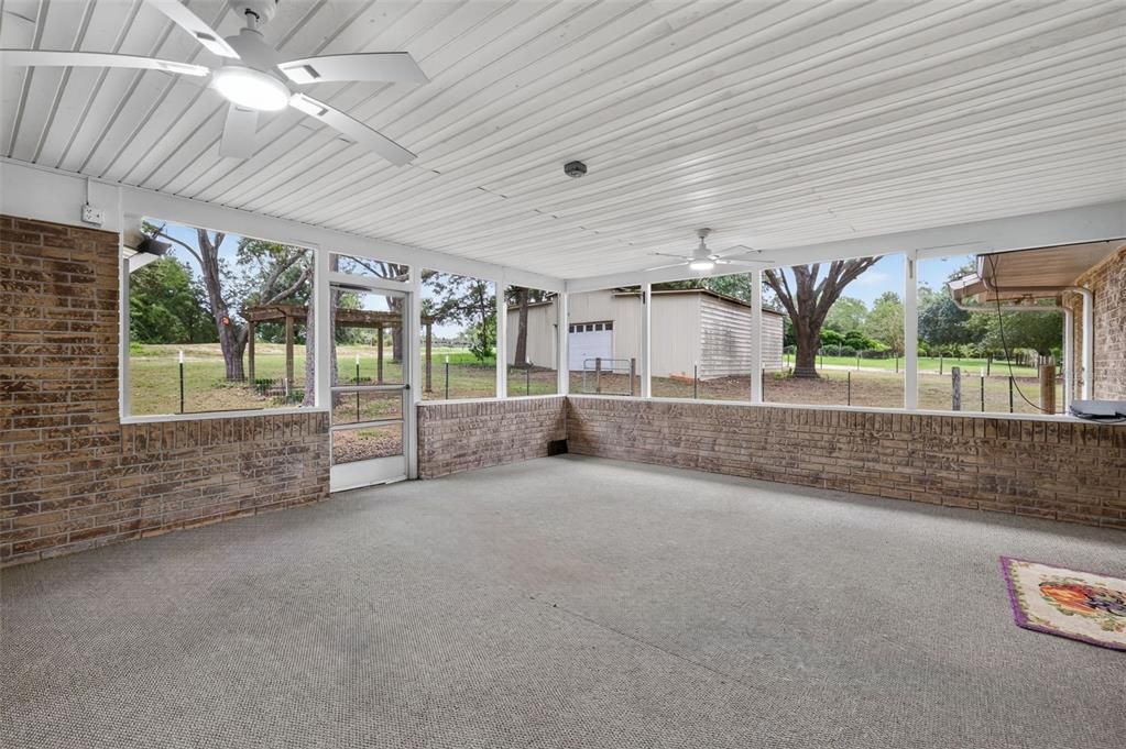 For Sale: $699,000 (4 beds, 2 baths, 1879 Square Feet)