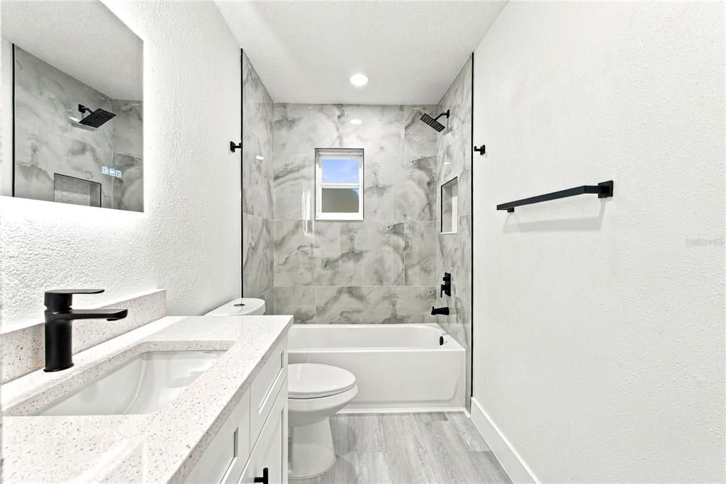 На продажу: $499,000 (3 спален, 2 ванн, 1586 Квадратных фут)