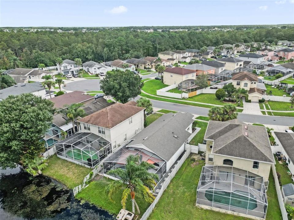 На продажу: $375,000 (3 спален, 2 ванн, 1396 Квадратных фут)