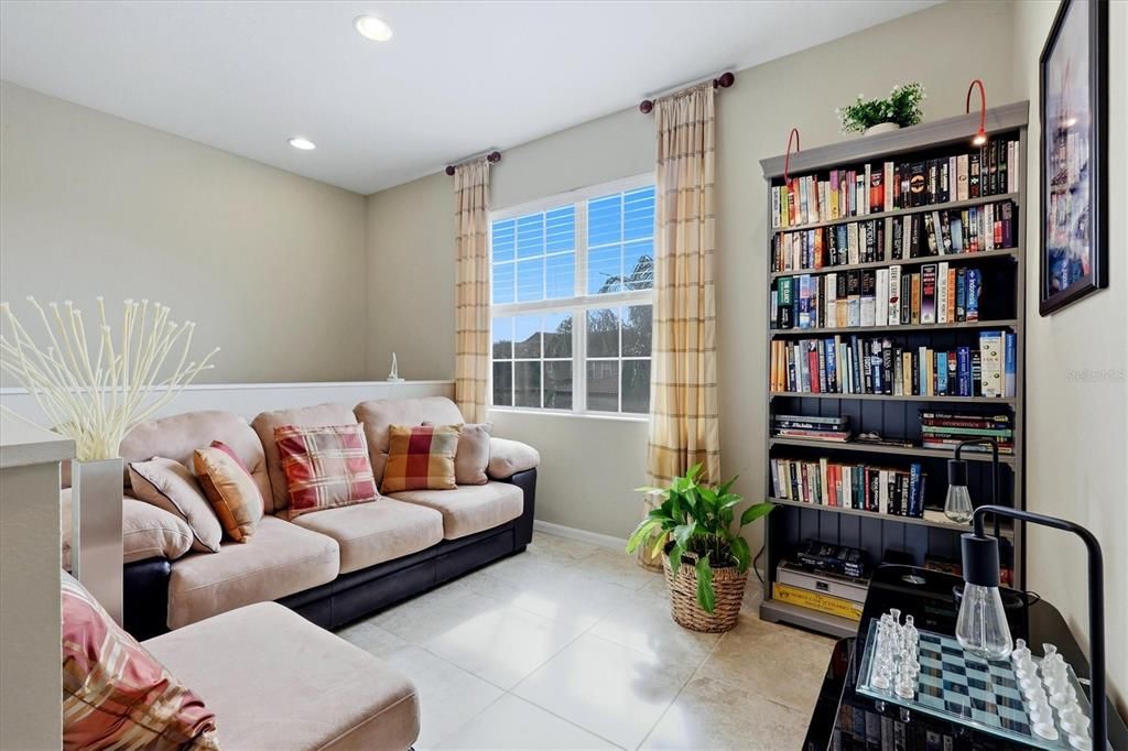 For Sale: $335,000 (3 beds, 2 baths, 1840 Square Feet)