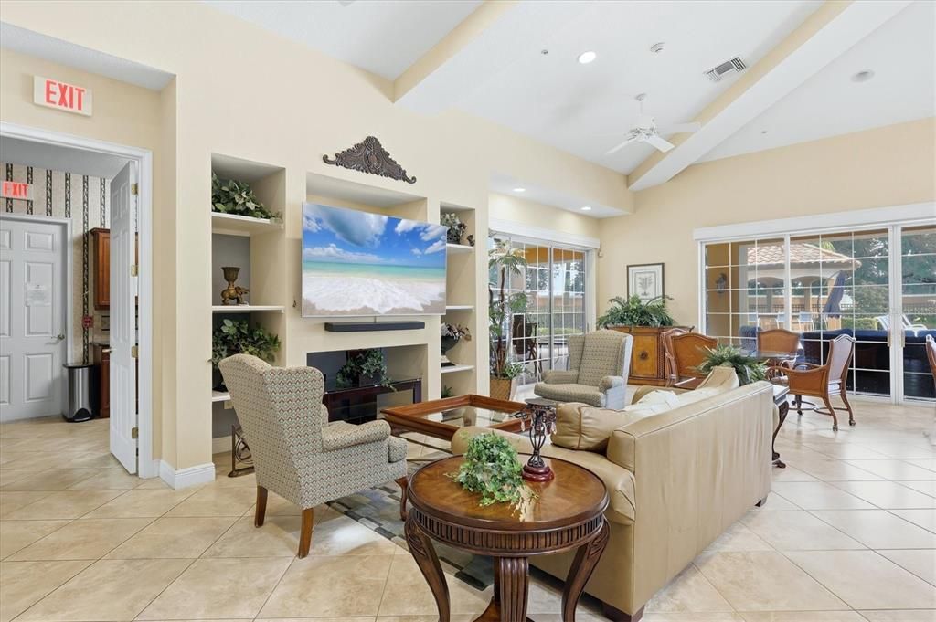 For Sale: $335,000 (3 beds, 2 baths, 1840 Square Feet)