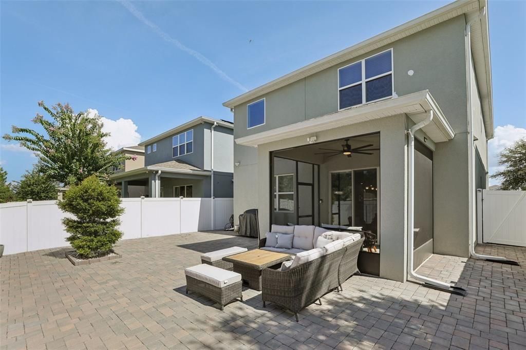 En Venta: $457,900 (4 camas, 2 baños, 2807 Pies cuadrados)