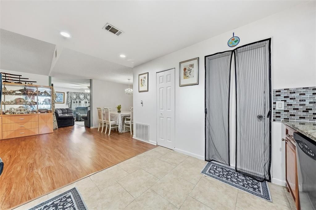For Sale: $485,000 (4 beds, 3 baths, 1930 Square Feet)