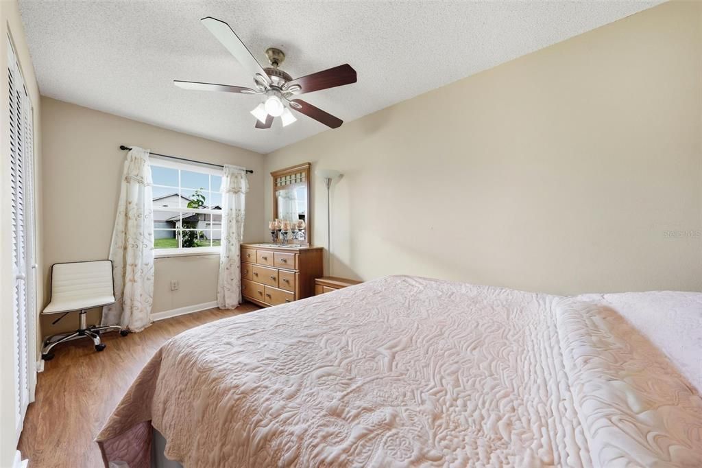 For Sale: $485,000 (4 beds, 3 baths, 1930 Square Feet)