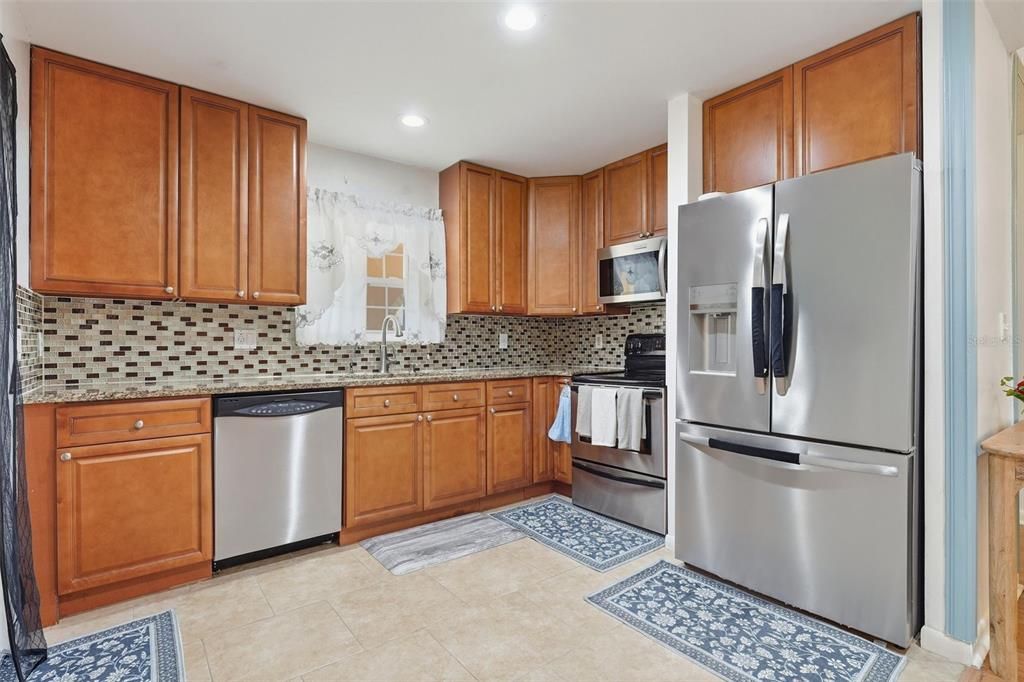 For Sale: $485,000 (4 beds, 3 baths, 1930 Square Feet)