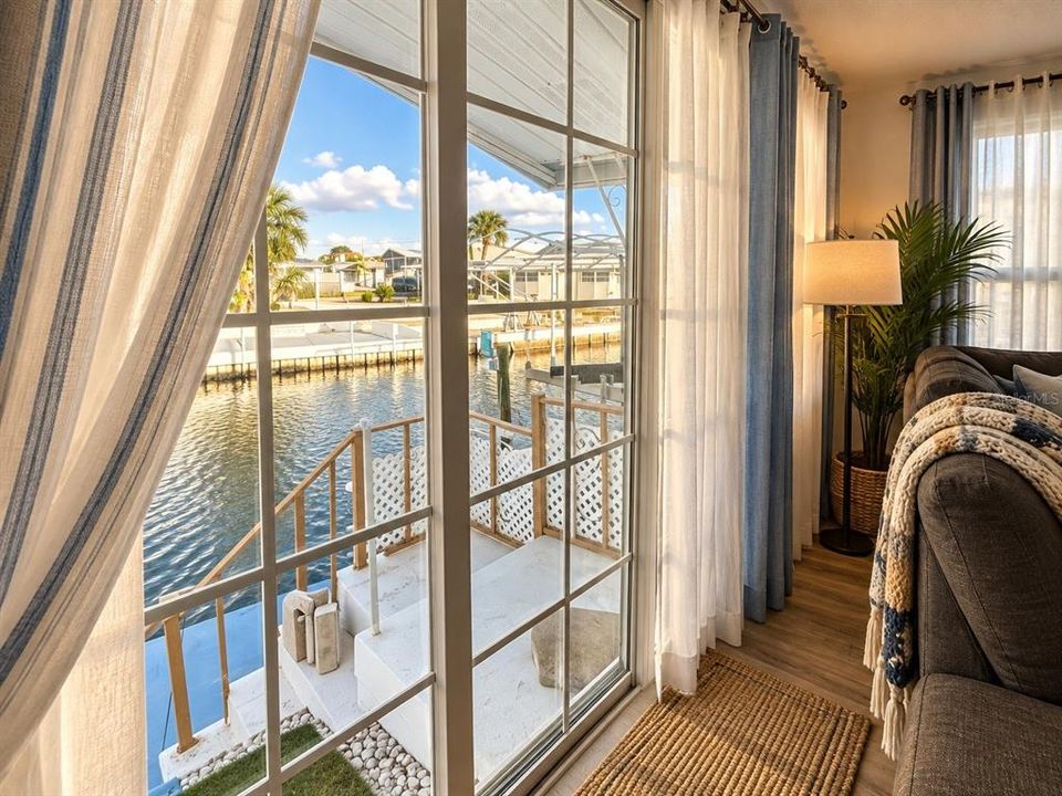 На продажу: $699,000 (4 спален, 3 ванн, 2000 Квадратных фут)