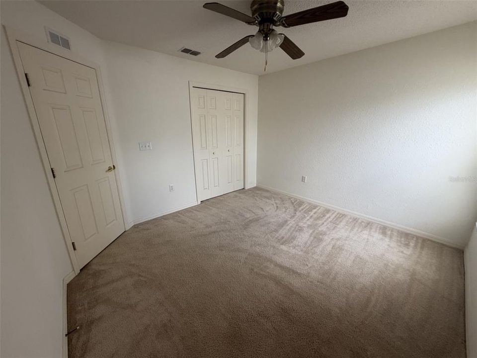 For Sale: $340,000 (3 beds, 2 baths, 1888 Square Feet)