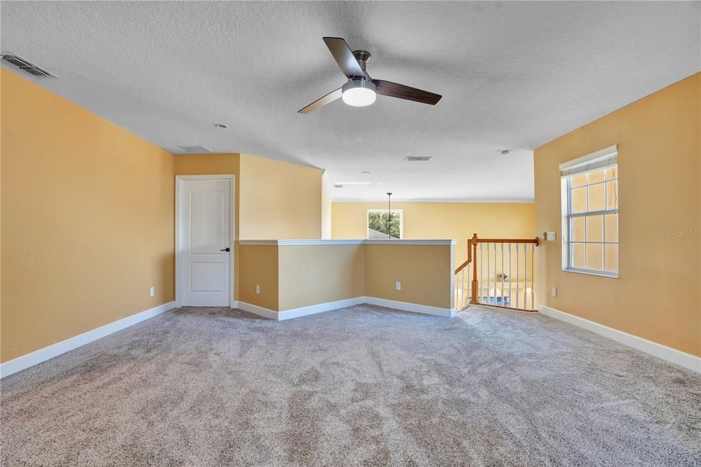 For Sale: $640,000 (5 beds, 4 baths, 3536 Square Feet)