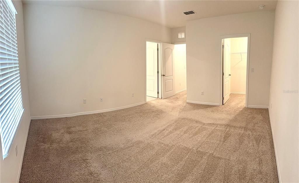 For Sale: $310,000 (3 beds, 2 baths, 1810 Square Feet)