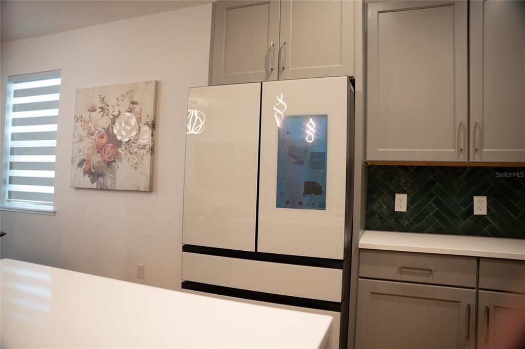 For Rent: $4,800 (5 beds, 5 baths, 2700 Square Feet)