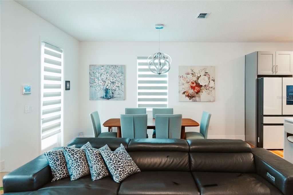 For Rent: $4,800 (5 beds, 5 baths, 2700 Square Feet)