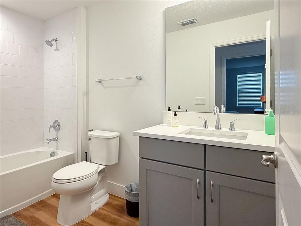 For Rent: $4,800 (5 beds, 5 baths, 2700 Square Feet)