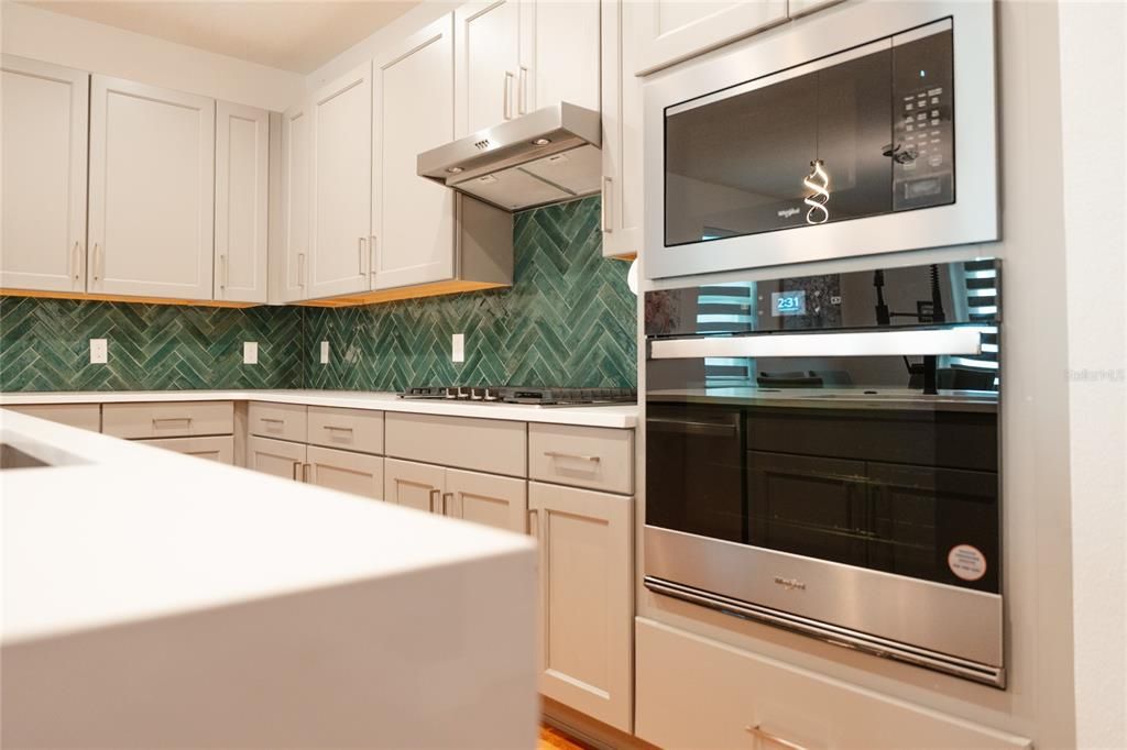 For Rent: $4,800 (5 beds, 5 baths, 2700 Square Feet)