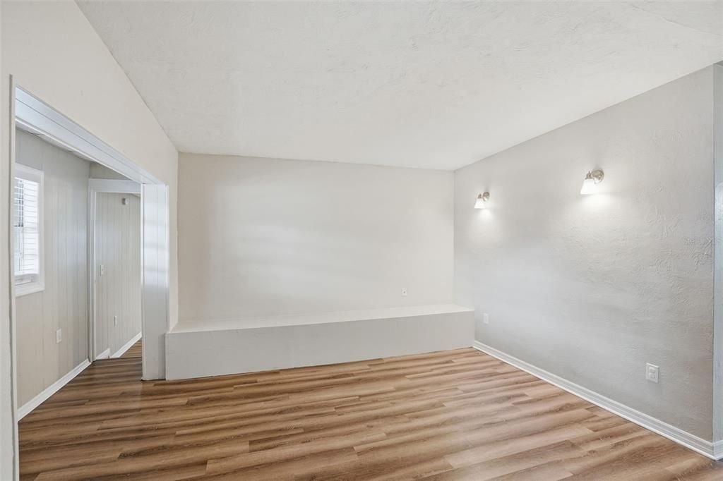 For Sale: $281,970 (3 beds, 2 baths, 1347 Square Feet)