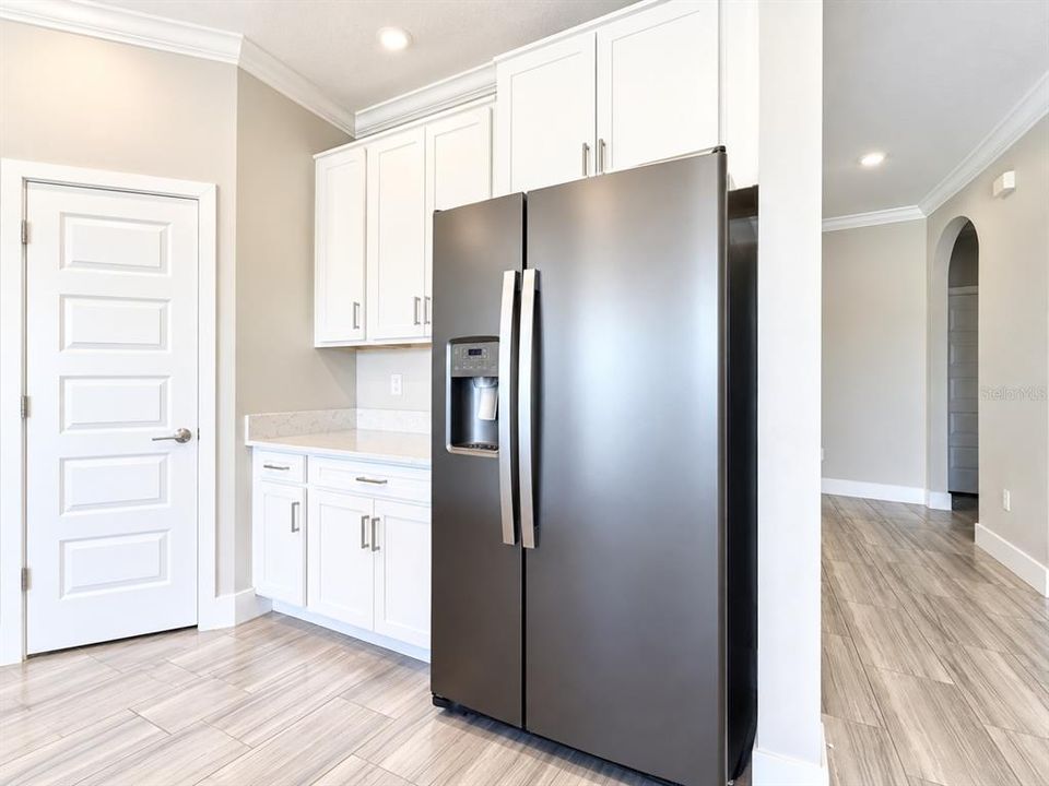 For Sale: $474,000 (4 beds, 2 baths, 2775 Square Feet)