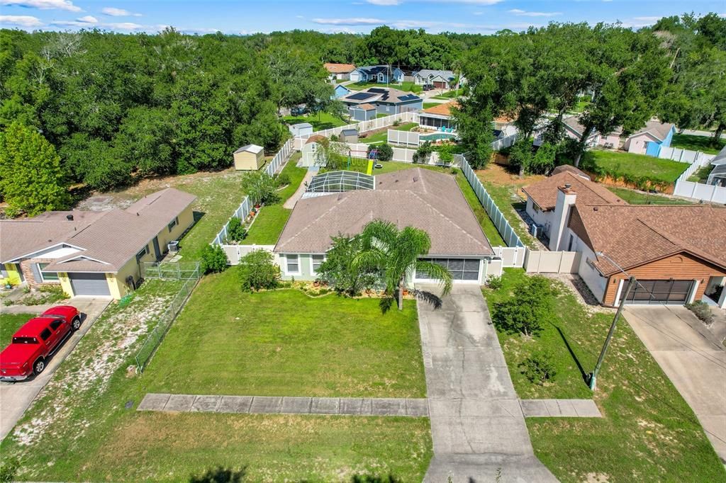 For Sale: $390,000 (4 beds, 2 baths, 2088 Square Feet)