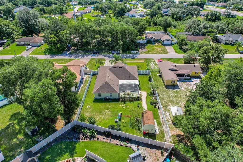 For Sale: $390,000 (4 beds, 2 baths, 2088 Square Feet)