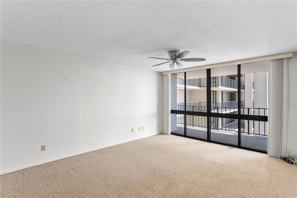 For Rent: $3,900 (2 beds, 2 baths, 1702 Square Feet)