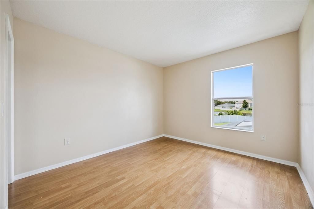 For Sale: $398,000 (4 beds, 2 baths, 2387 Square Feet)