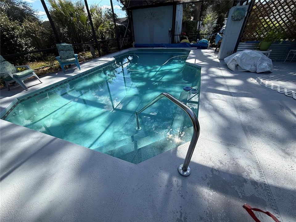 For Sale: $357,000 (2 beds, 2 baths, 1800 Square Feet)