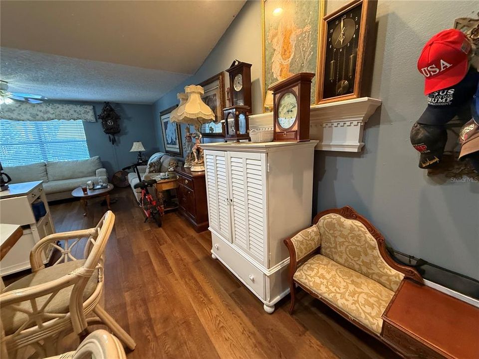 For Sale: $357,000 (2 beds, 2 baths, 1800 Square Feet)