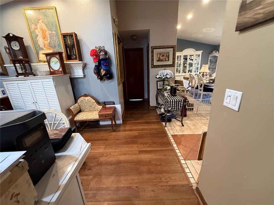 For Sale: $357,000 (2 beds, 2 baths, 1800 Square Feet)