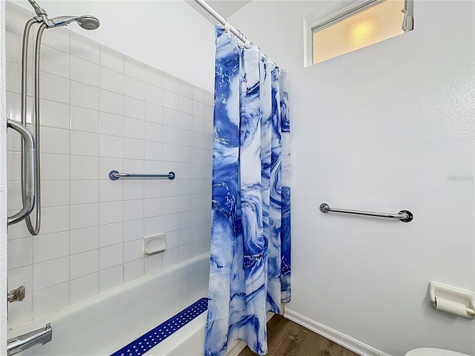 For Sale: $264,000 (2 beds, 2 baths, 1531 Square Feet)