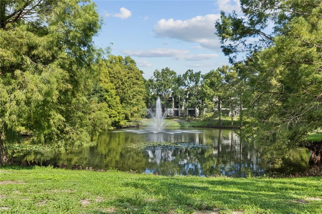 For Sale: $210,000 (2 beds, 2 baths, 1003 Square Feet)