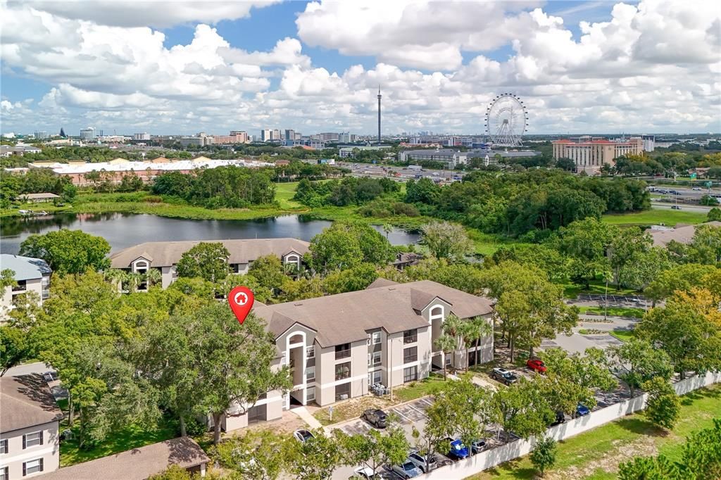 For Sale: $210,000 (2 beds, 2 baths, 1003 Square Feet)