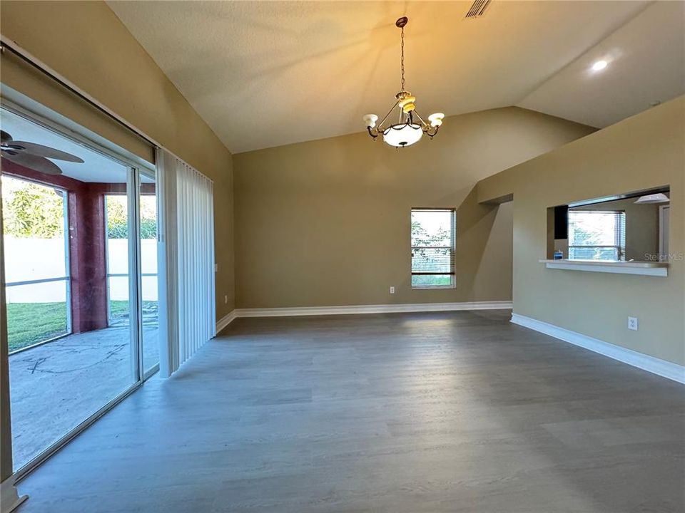 For Rent: $2,295 (3 beds, 2 baths, 1632 Square Feet)