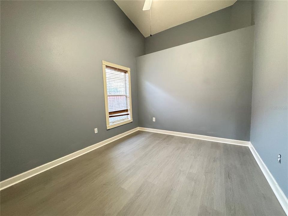 For Rent: $2,295 (3 beds, 2 baths, 1632 Square Feet)