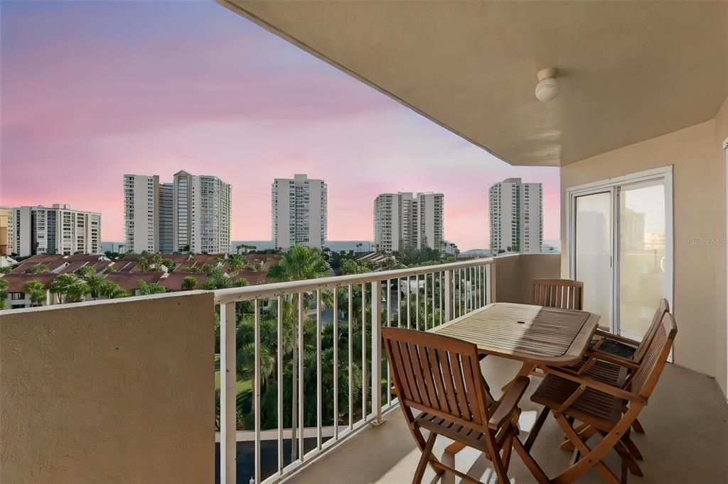 For Sale: $696,000 (4 beds, 3 baths, 3125 Square Feet)