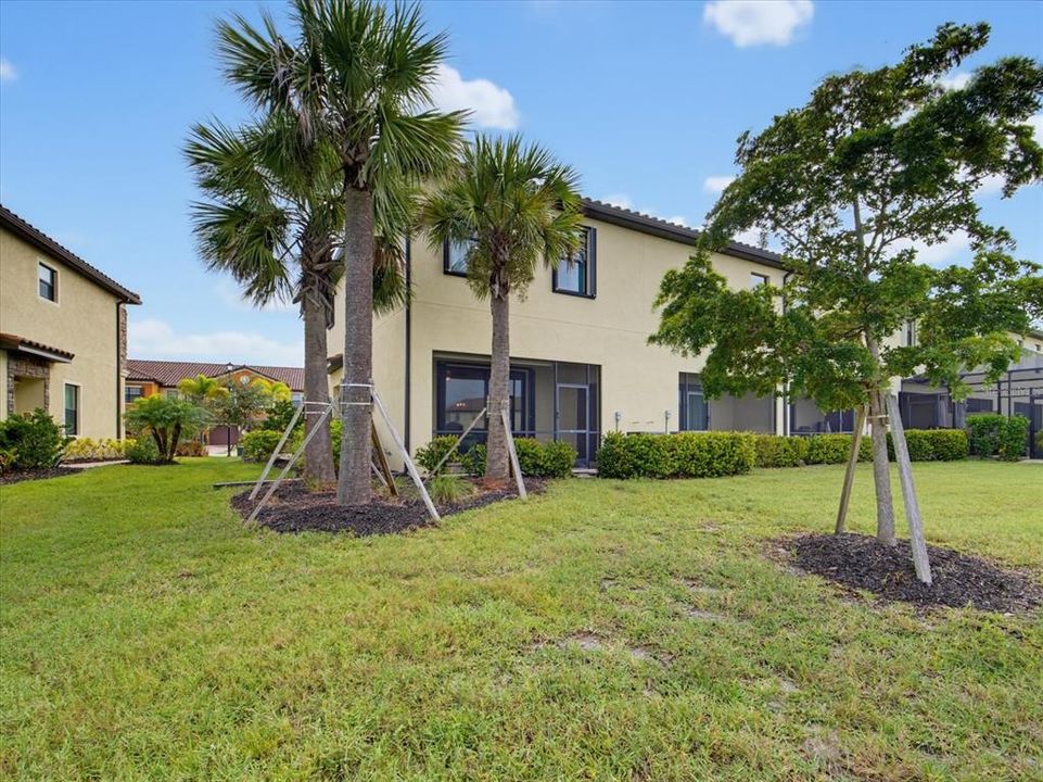 For Sale: $312,000 (3 beds, 2 baths, 1949 Square Feet)