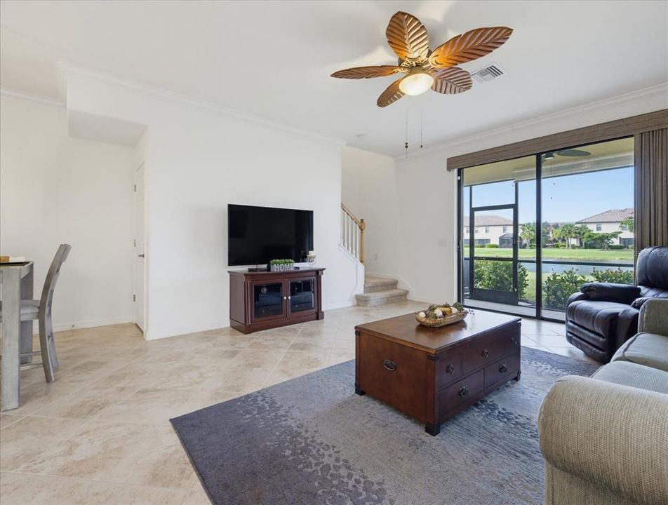 For Sale: $312,000 (3 beds, 2 baths, 1949 Square Feet)