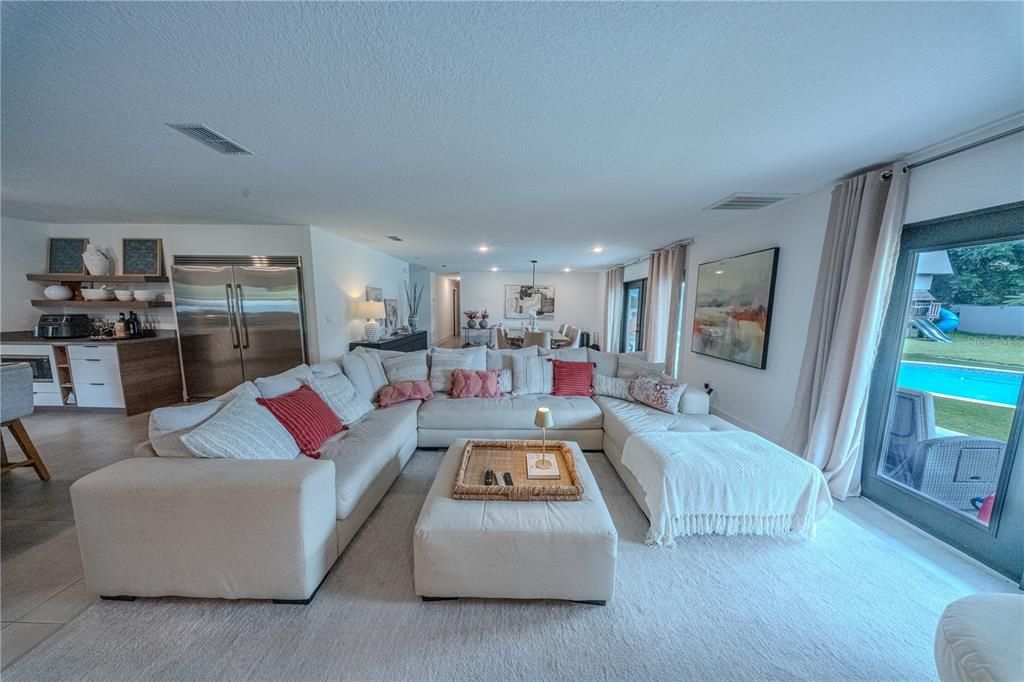 For Sale: $1,600,000 (4 beds, 3 baths, 3378 Square Feet)