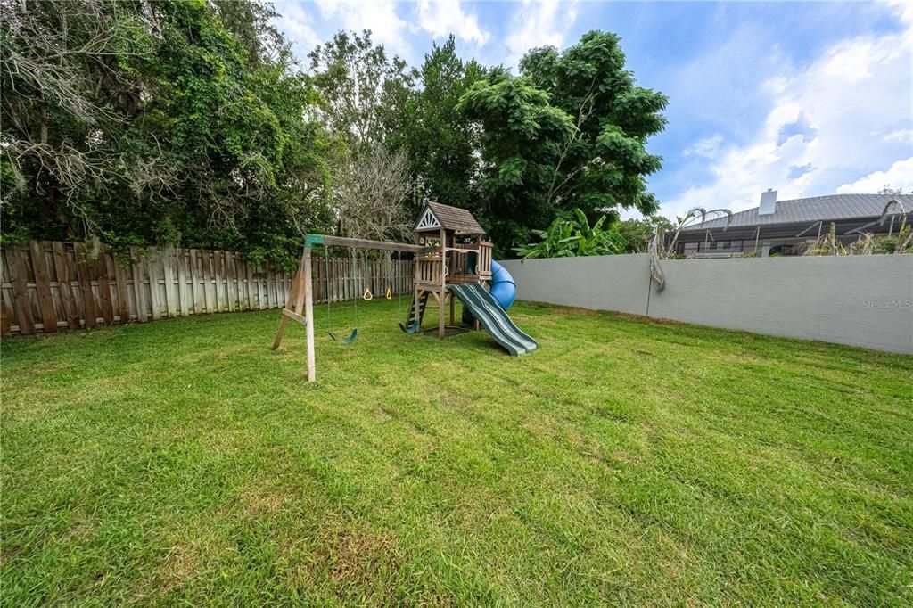 For Sale: $1,600,000 (4 beds, 3 baths, 3378 Square Feet)