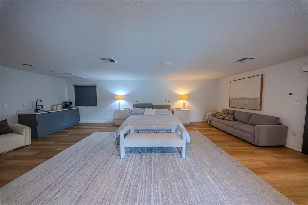 For Sale: $1,600,000 (4 beds, 3 baths, 3378 Square Feet)