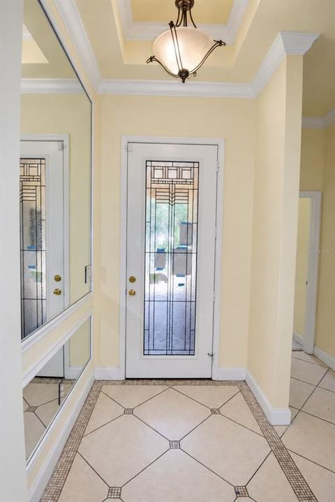 For Sale: $249,000 (2 beds, 2 baths, 1972 Square Feet)