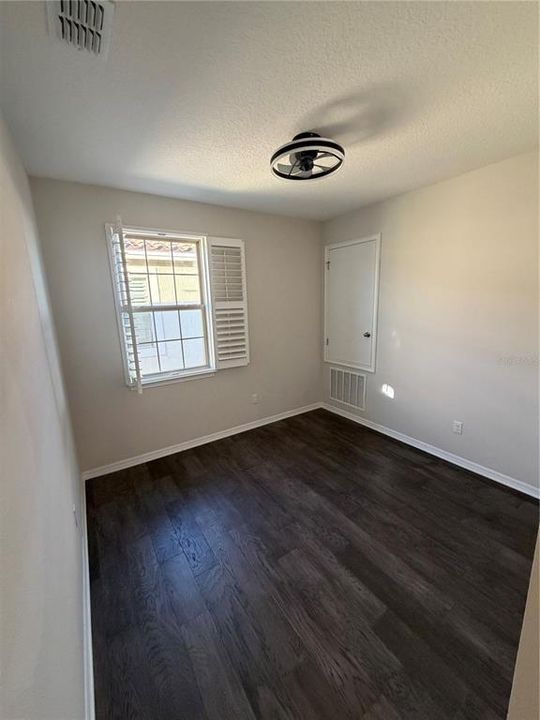 For Sale: $849,000 (5 beds, 3 baths, 2870 Square Feet)