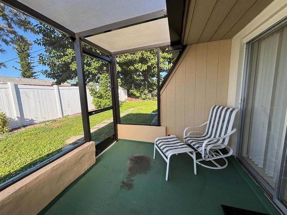 For Sale: $215,000 (3 beds, 2 baths, 1421 Square Feet)