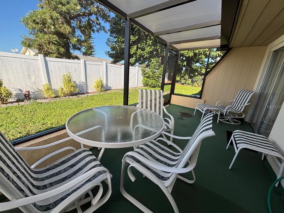 For Sale: $215,000 (3 beds, 2 baths, 1421 Square Feet)