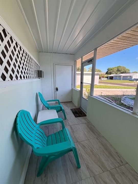 For Sale: $215,000 (3 beds, 2 baths, 1421 Square Feet)