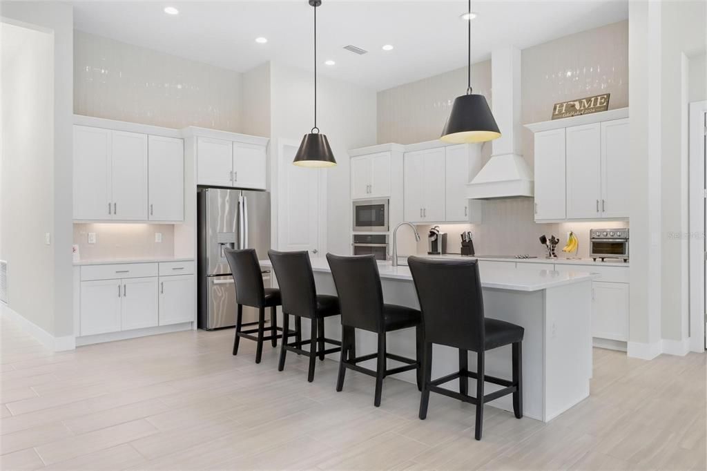 For Sale: $899,000 (4 beds, 3 baths, 2570 Square Feet)