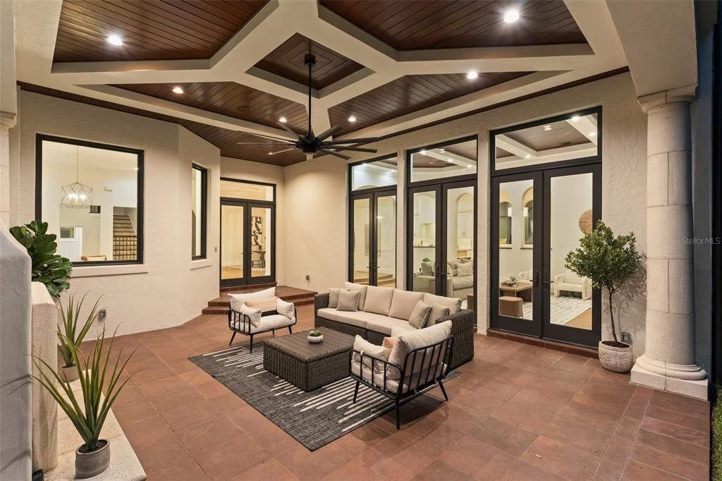 En Venta: $4,850,000 (5 camas, 5 baños, 6206 Pies cuadrados)