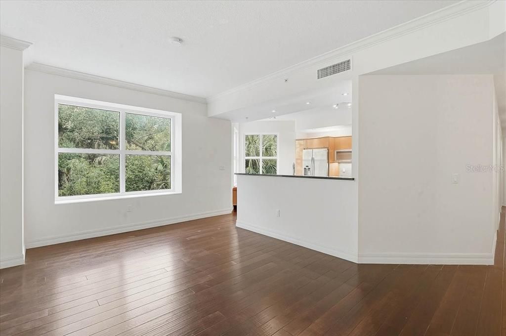 For Sale: $629,400 (3 beds, 3 baths, 3147 Square Feet)