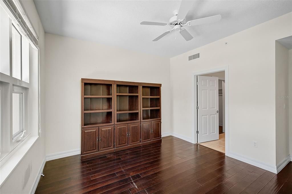 For Sale: $629,400 (3 beds, 3 baths, 3147 Square Feet)
