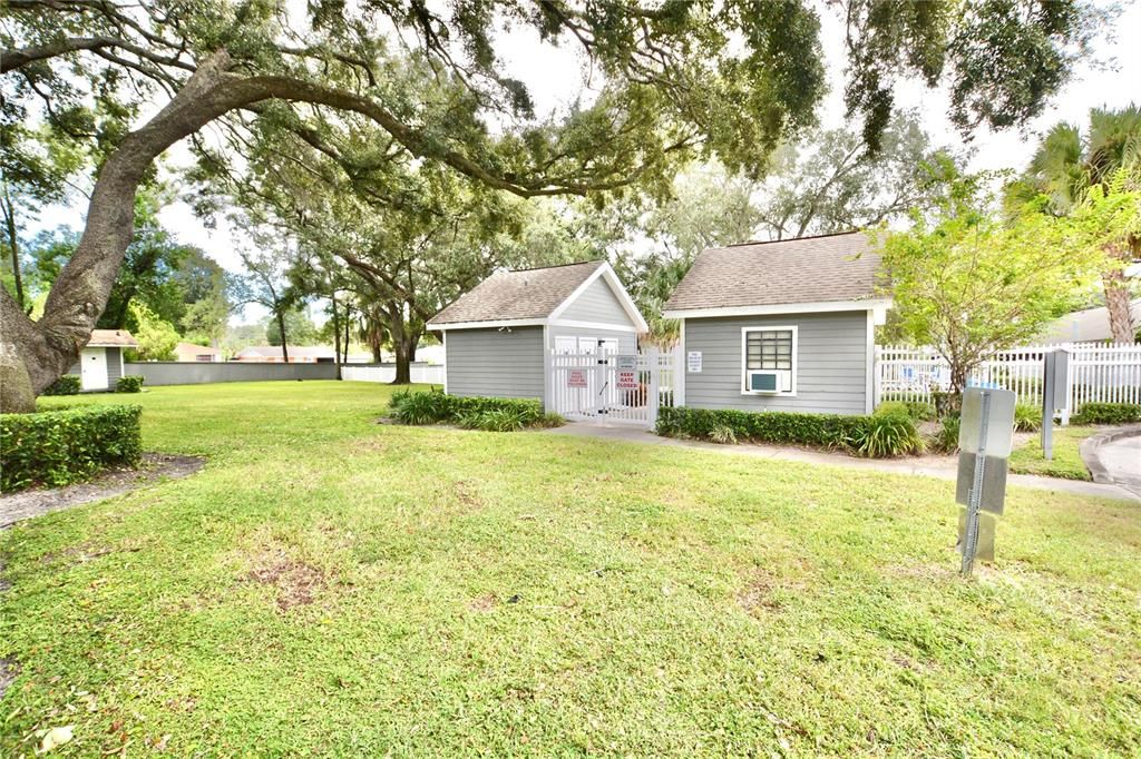 For Sale: $294,900 (2 beds, 2 baths, 1161 Square Feet)