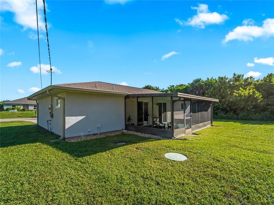 En Venta: $194,500 (3 camas, 2 baños, 904 Pies cuadrados)